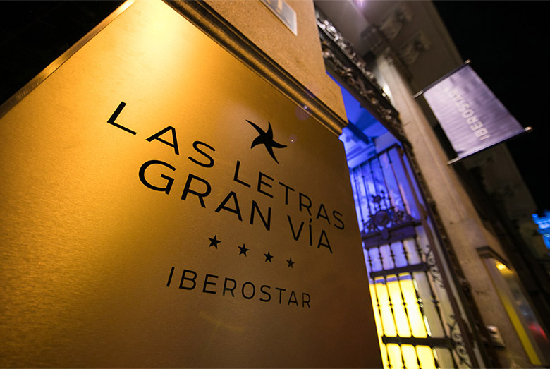 西班牙Iberostar酒店全套VI設計系統升級-6